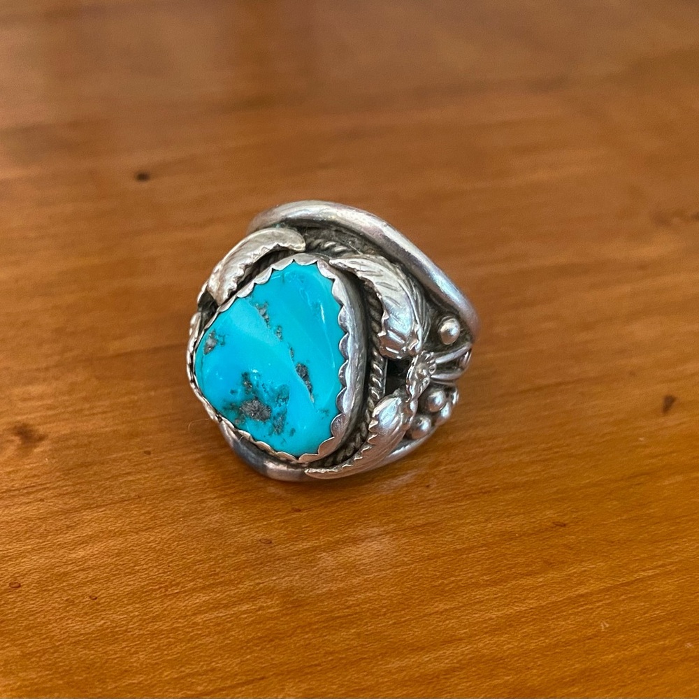 Vintage Native American Sterling Silver & Turquoise Ring size 11.5